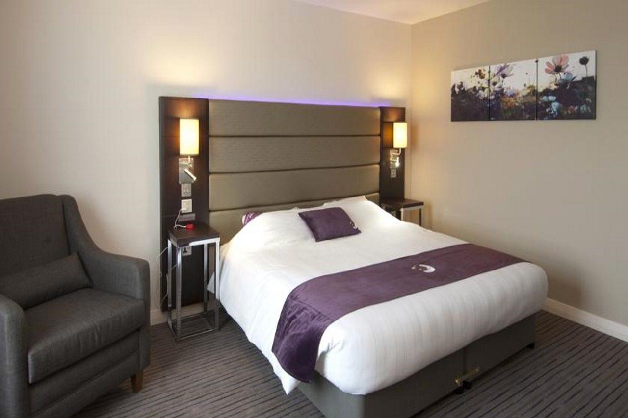 Premier Inn Telford Exterior foto